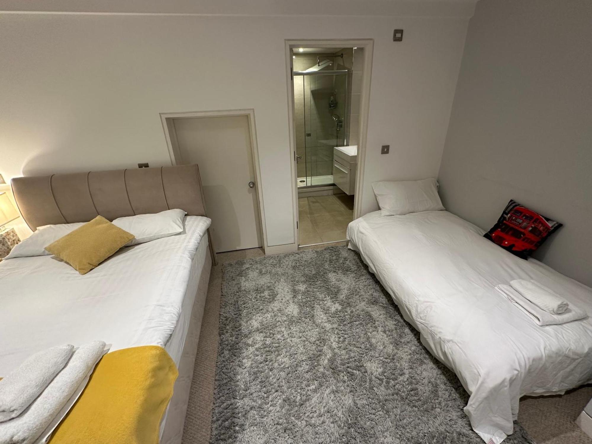 Central Cosy Studio Apartments London Ngoại thất bức ảnh